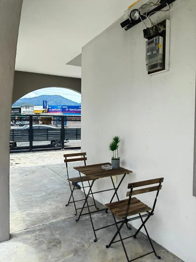 Huge Space For Friends & Families Gathering Ipoh Ferienhaus