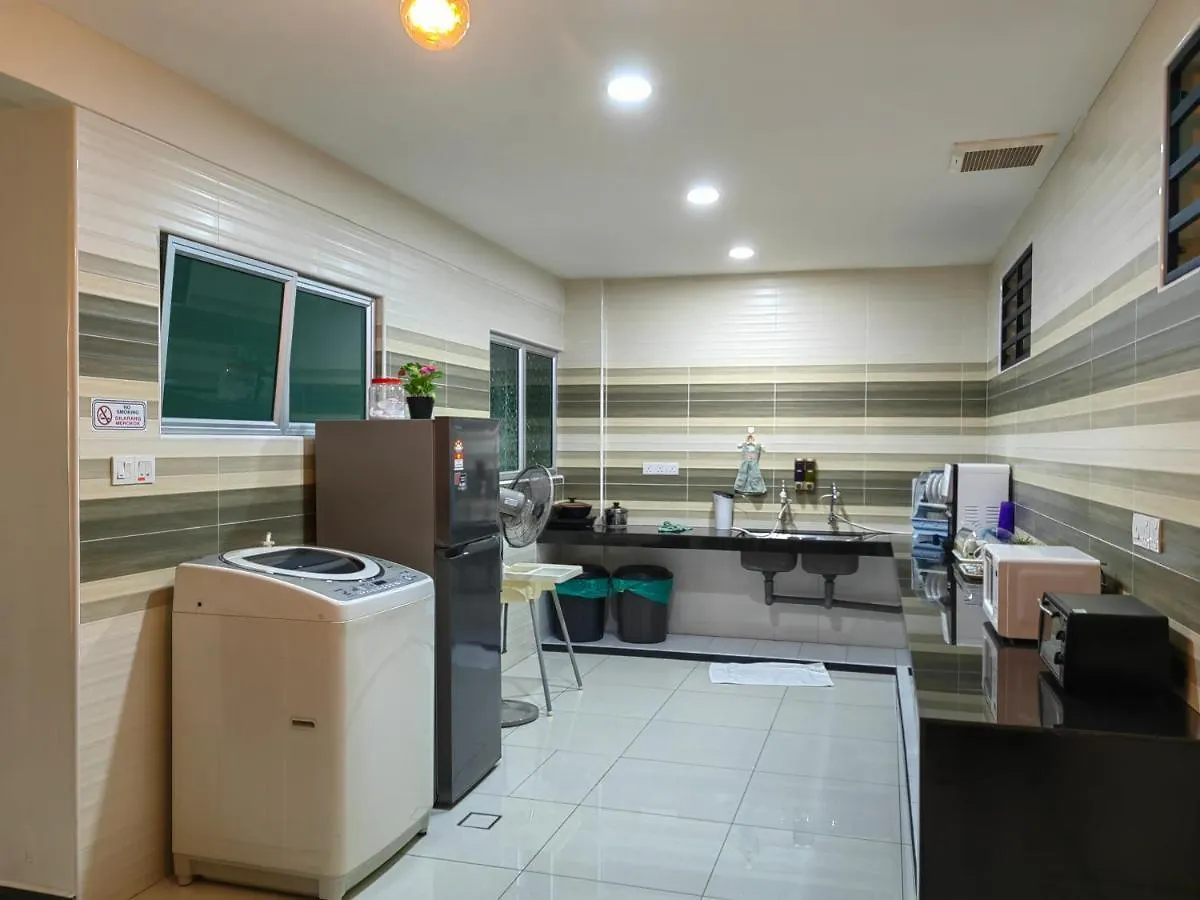 Ferienhaus Huge Space For Friends & Families Gathering Ipoh