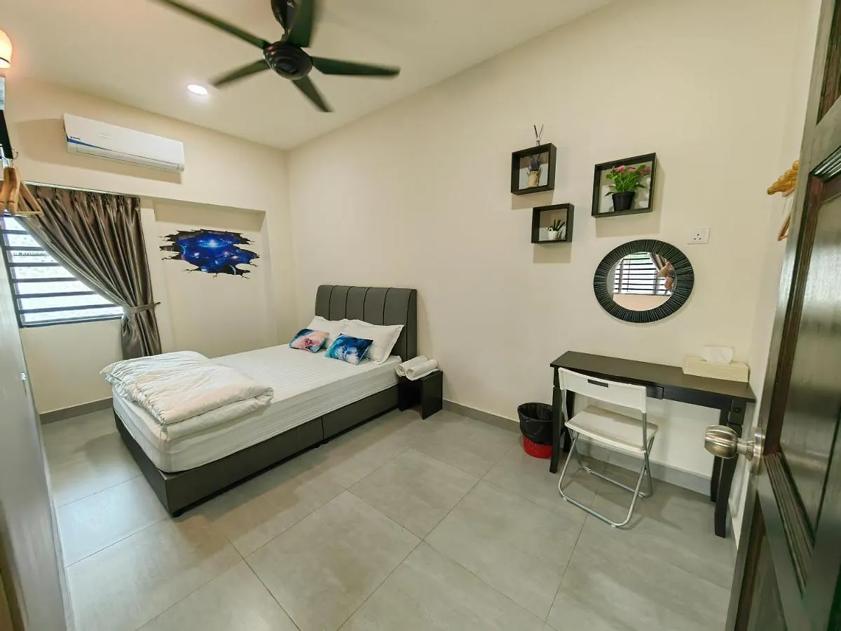 Huge Space For Friends & Families Gathering Ipoh Ma­lay­sia